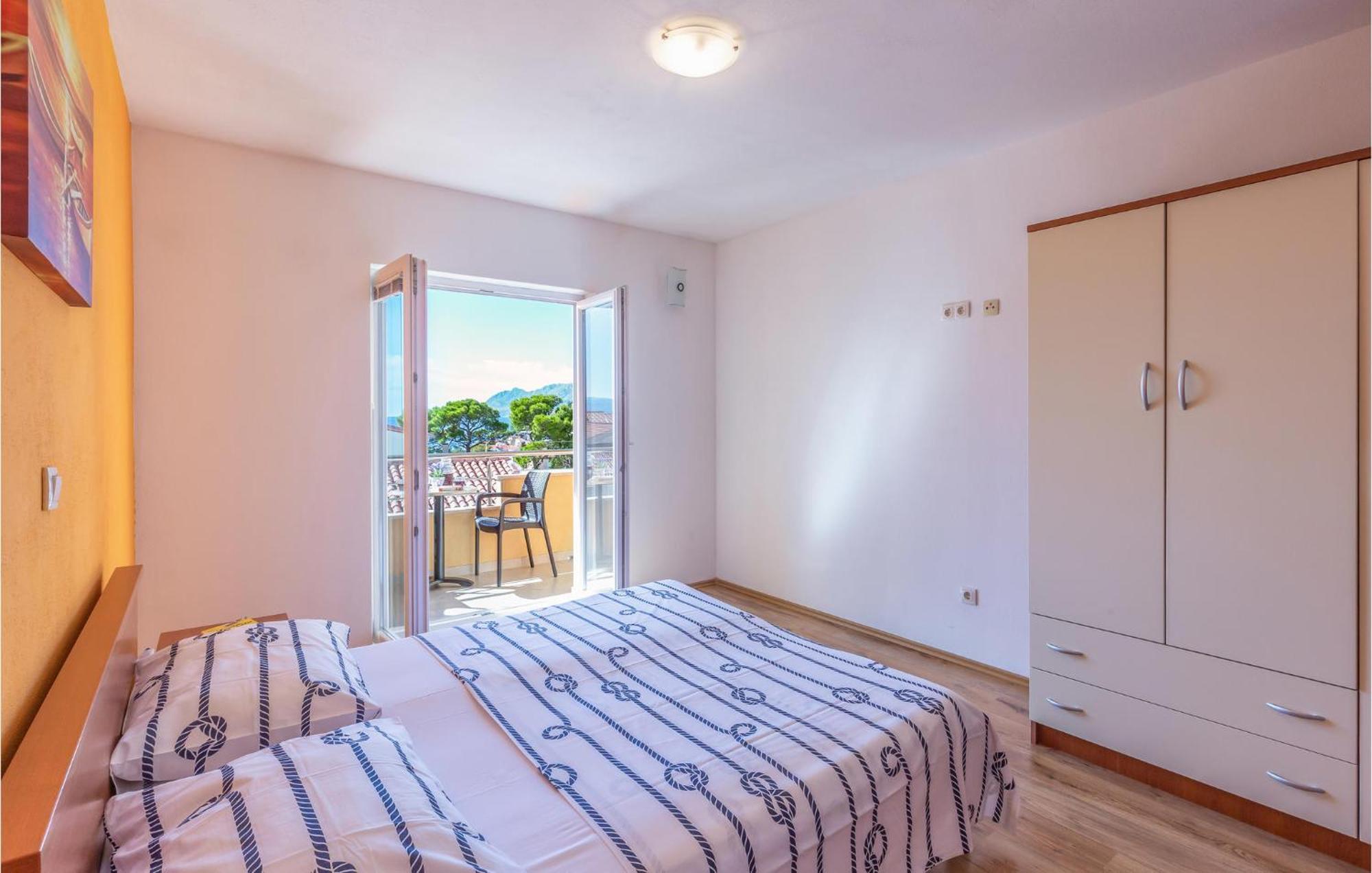Cozy Apartment In Baska Voda With House Sea View Exterior photo