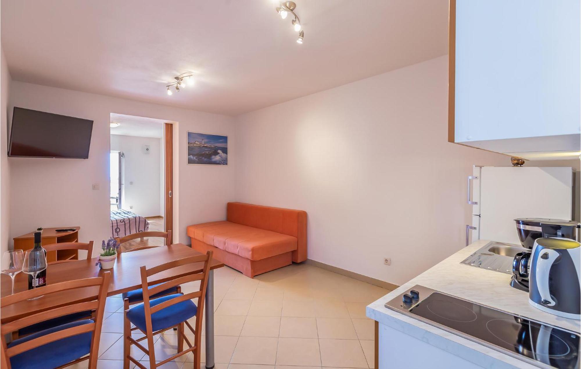 Cozy Apartment In Baska Voda With House Sea View Exterior photo