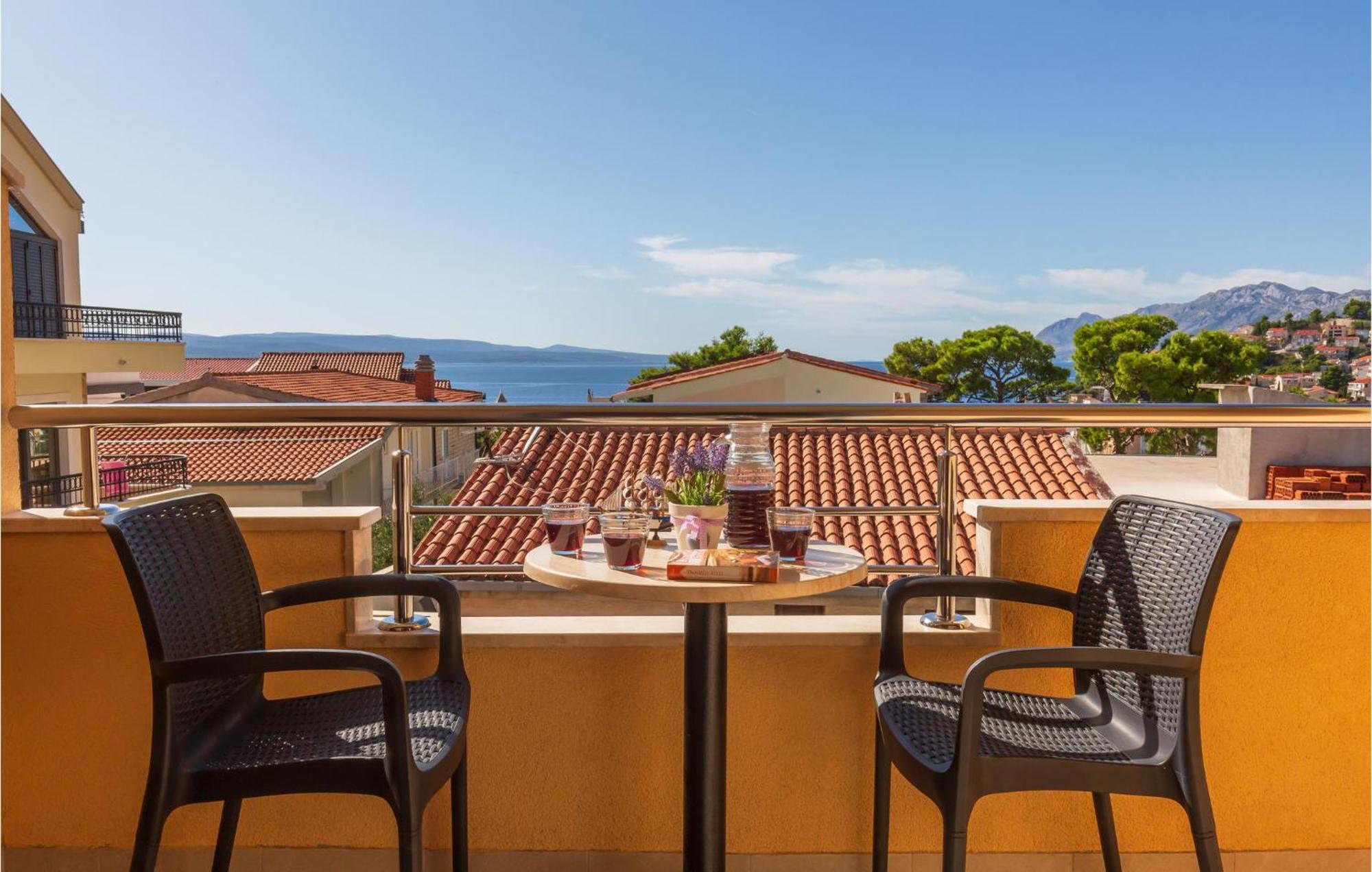 Cozy Apartment In Baska Voda With House Sea View Exterior photo